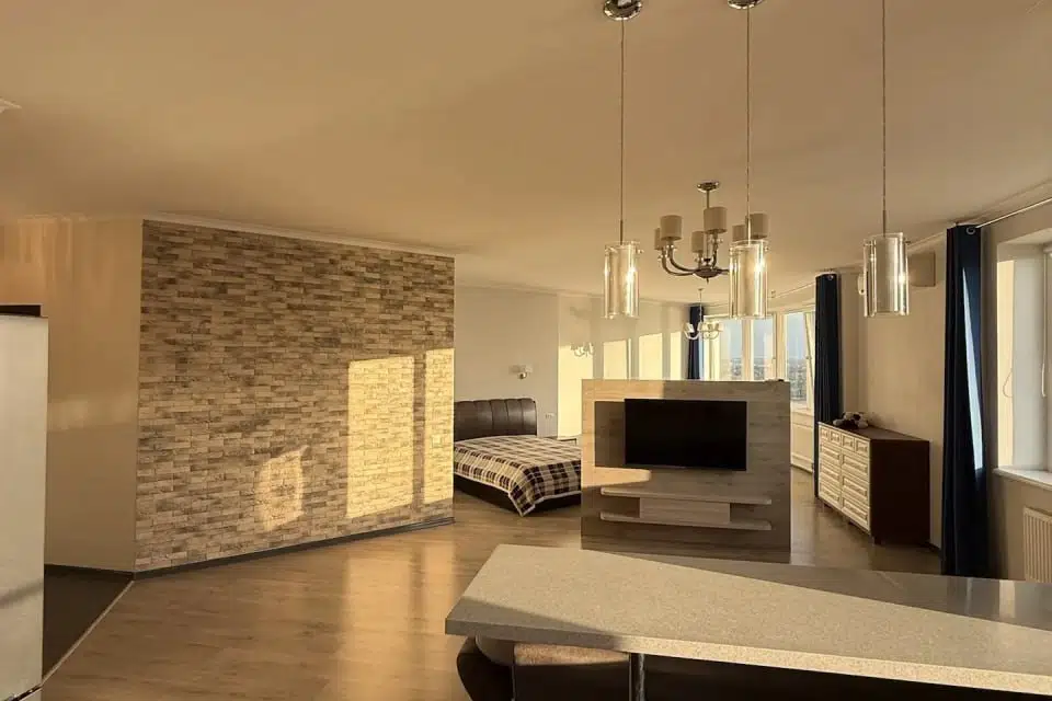 Продаётся студия, 58 м²