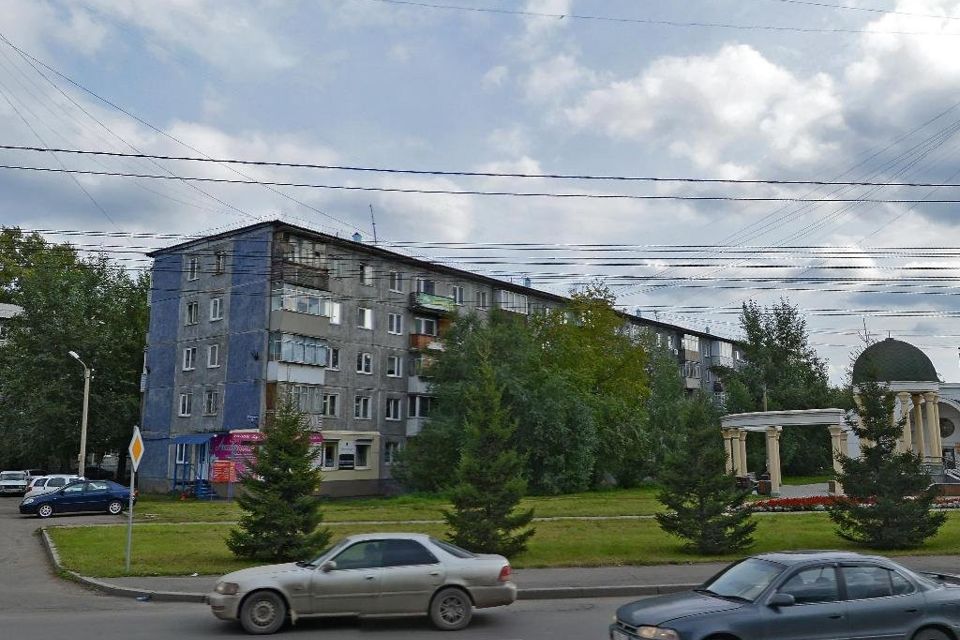 Продаётся 2-комнатная квартира, 46.4 м²