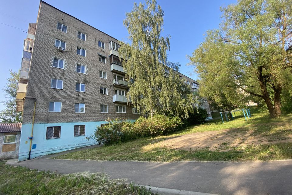 Продаётся 3-комнатная квартира, 57.9 м²