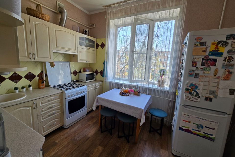 Продаётся 3-комнатная квартира, 74 м²