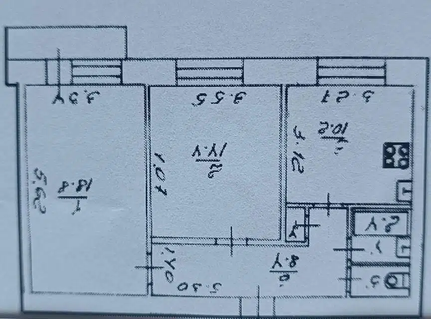 Продаётся 2-комнатная квартира, 57 м²