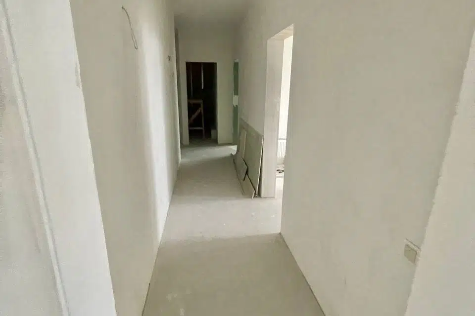 Продаётся 4-комнатная квартира, 154 м²