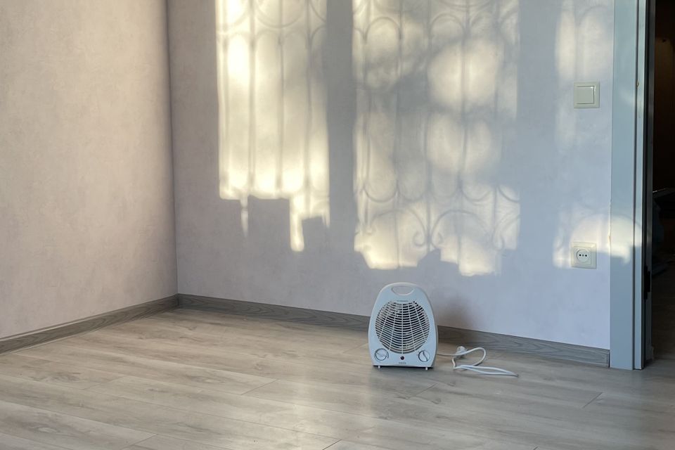 Продаётся 4-комнатная квартира, 63.1 м²