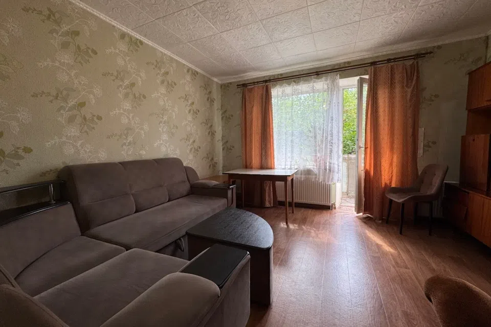 Продаётся 2-комнатная квартира, 50.6 м²