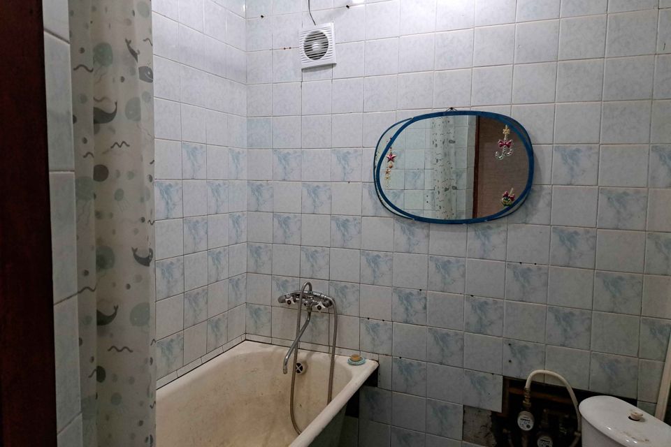 Продаётся 2-комнатная квартира, 40.5 м²