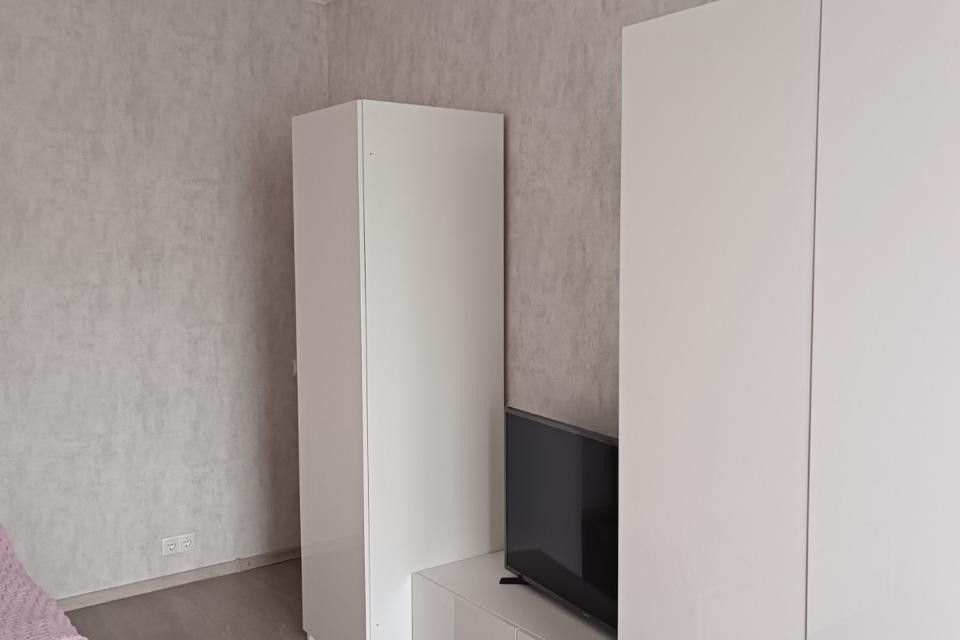 Продаётся 1-комнатная квартира, 37 м²