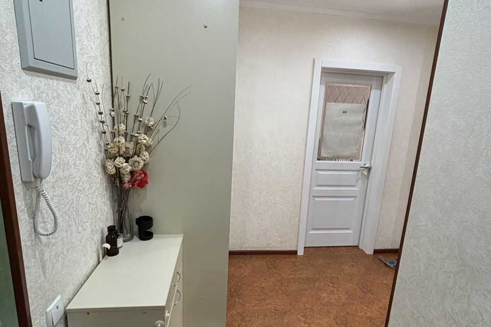Продаётся 1-комнатная квартира, 38.4 м²