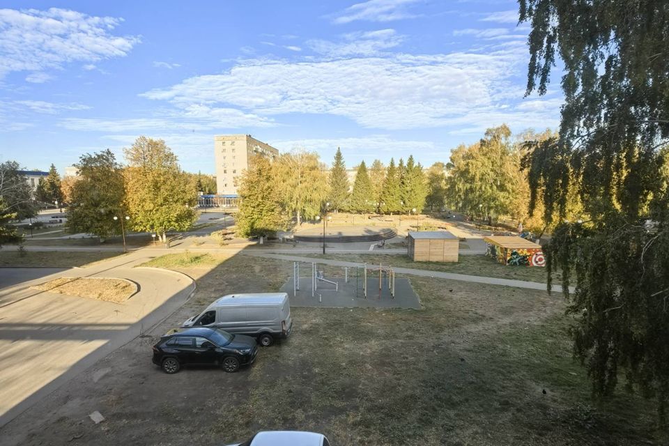 Продаётся 3-комнатная квартира, 63 м²