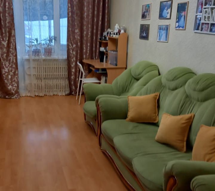Продаётся 3-комнатная квартира, 58.8 м²