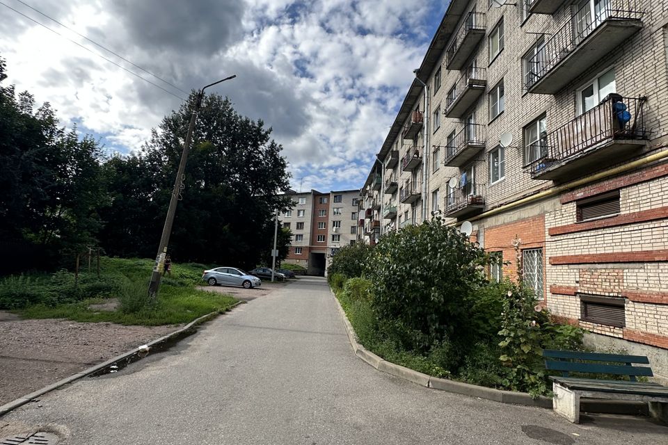 Продаётся 1-комнатная квартира, 32 м²