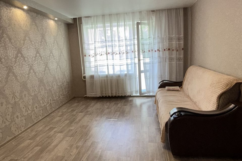 Продаётся 3-комнатная квартира, 59 м²