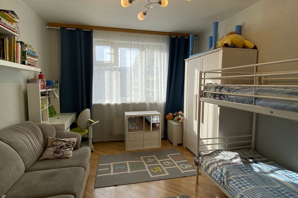Продаётся 2-комнатная квартира, 57.9 м²