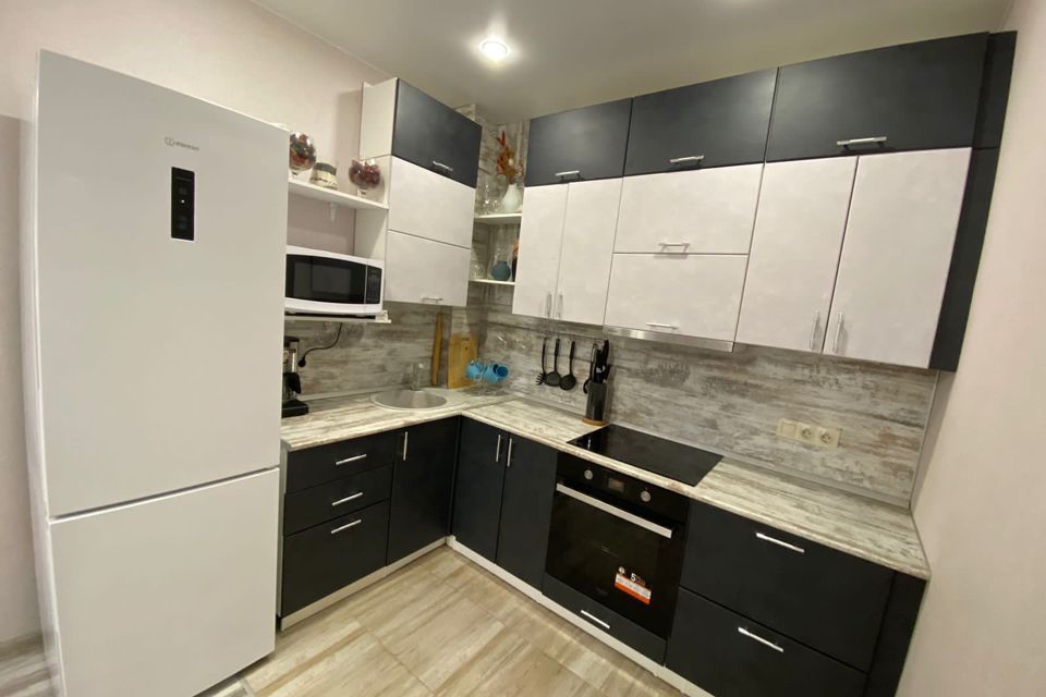 Продаётся 2-комнатная квартира, 56.2 м²