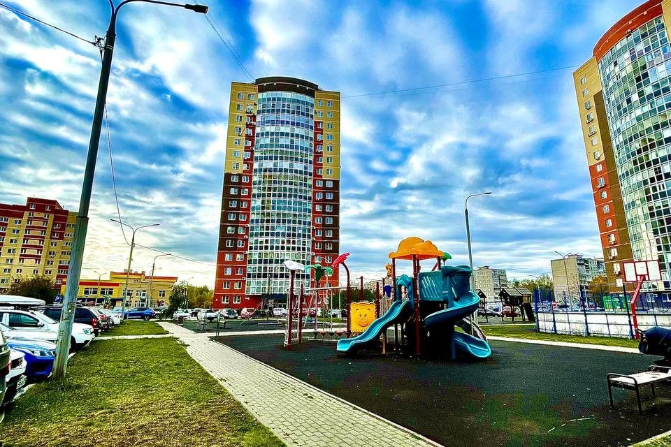 Продаётся 2-комнатная квартира, 57.6 м²