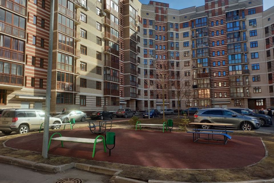 Продаётся комната в 1-комн. квартире, 22 м²