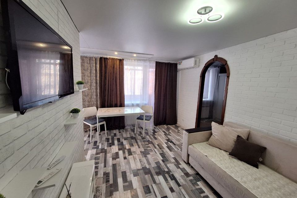 Продаётся 3-комнатная квартира, 54 м²