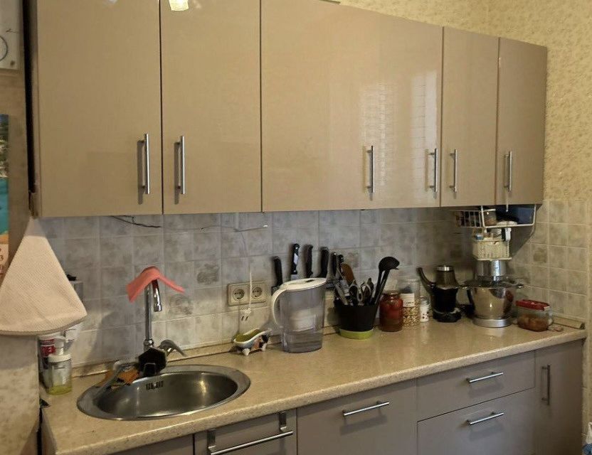 Продаётся 3-комнатная квартира, 64.5 м²