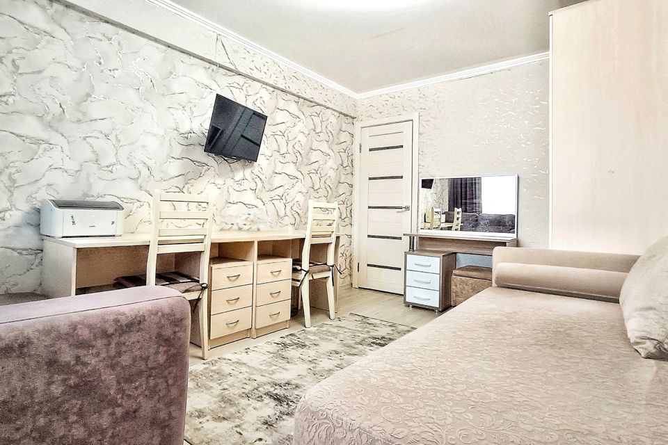 Продаётся 2-комнатная квартира, 50.7 м²