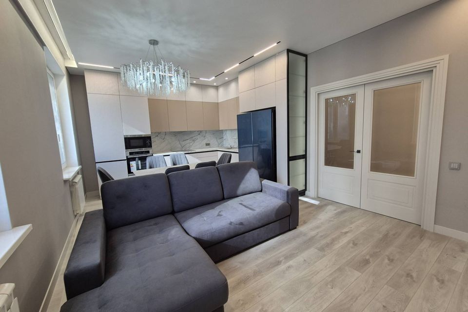 Продаётся 3-комнатная квартира, 98 м²
