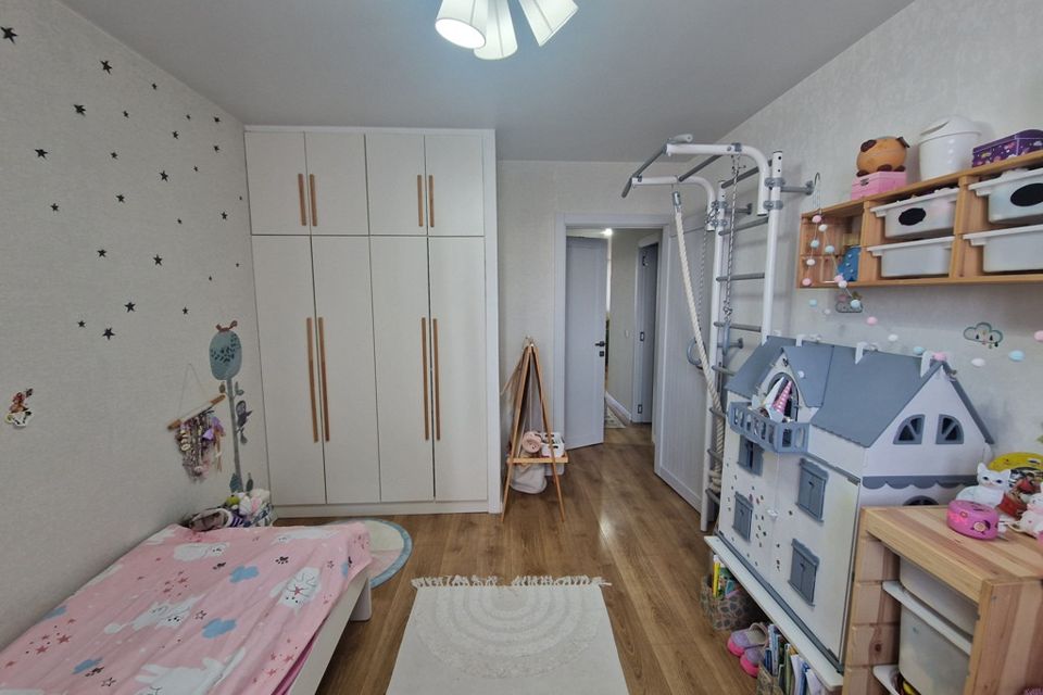 Продаётся 2-комнатная квартира, 62.3 м²