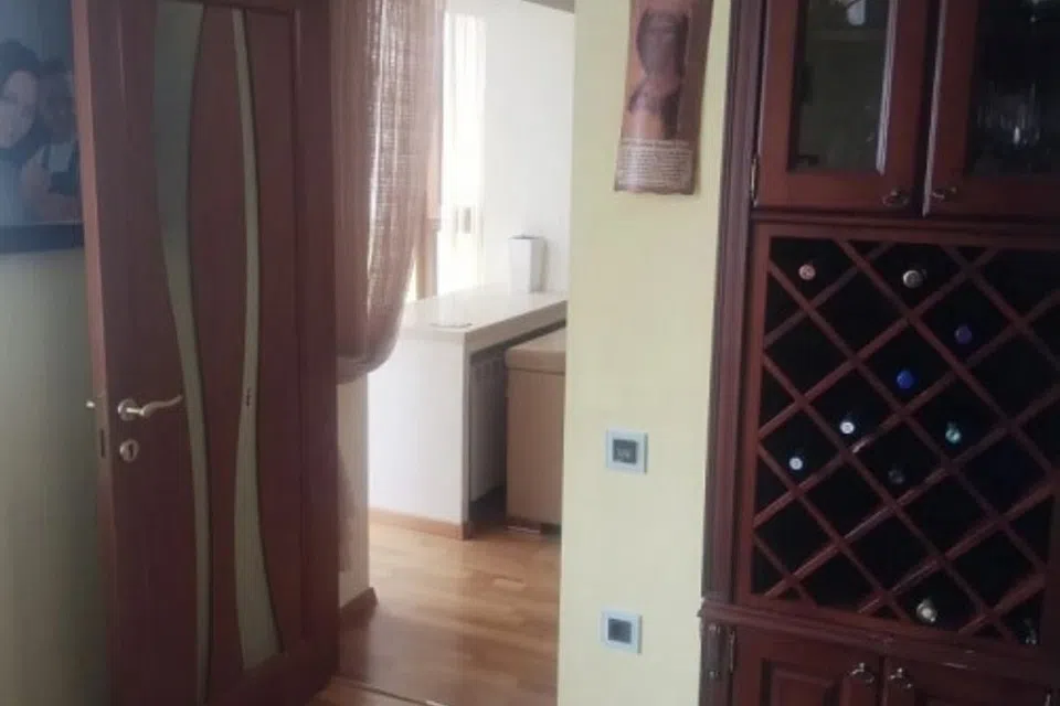 Продаётся 4-комнатная квартира, 80 м²