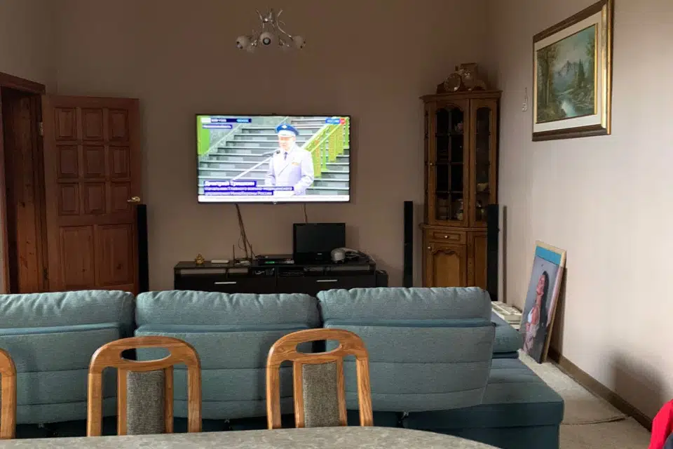 Продаётся 4-этажный дом, 390 м²