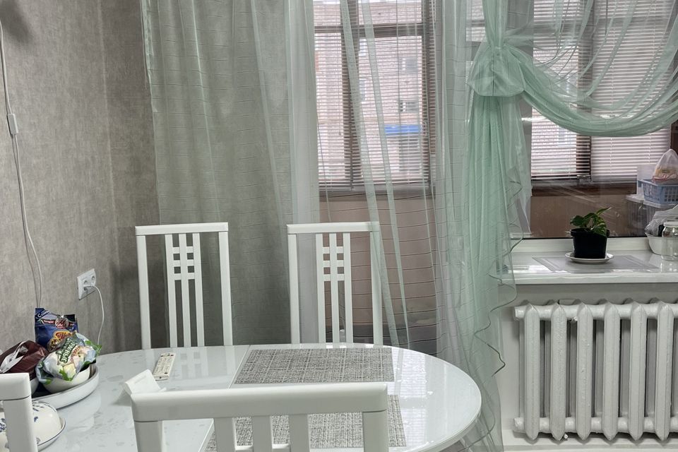 Продаётся 3-комнатная квартира, 70.7 м²