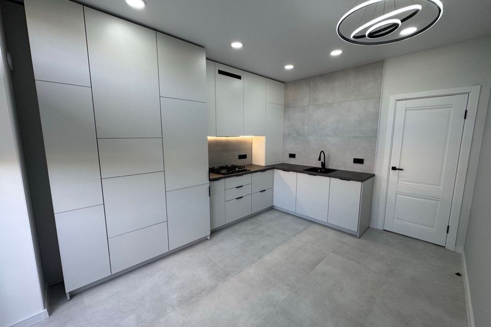 Продаётся 2-комнатная квартира, 57 м²