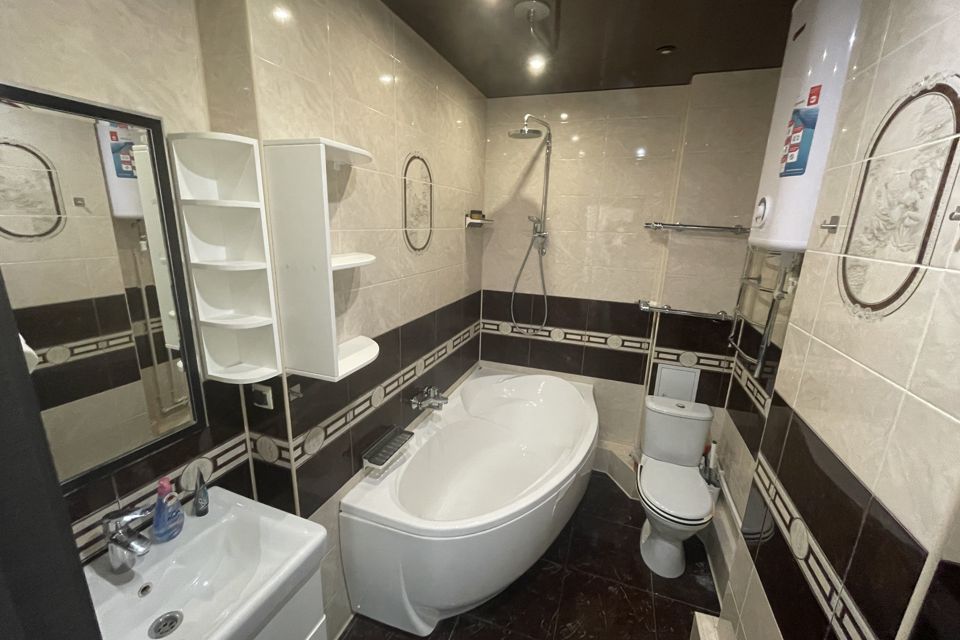 Продаётся 1-комнатная квартира, 46.6 м²
