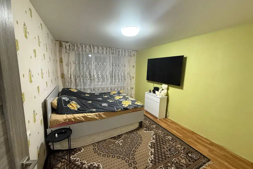 Продаётся 3-комнатная квартира, 60.8 м²