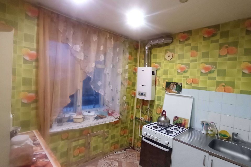 Продаётся 3-комнатная квартира, 60.4 м²