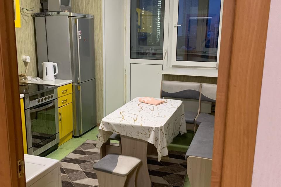Продаётся 1-комнатная квартира, 40.6 м²