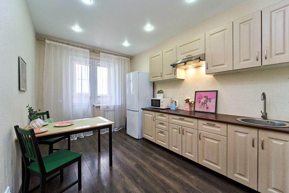 Продаётся 2-комнатная квартира, 60.4 м²