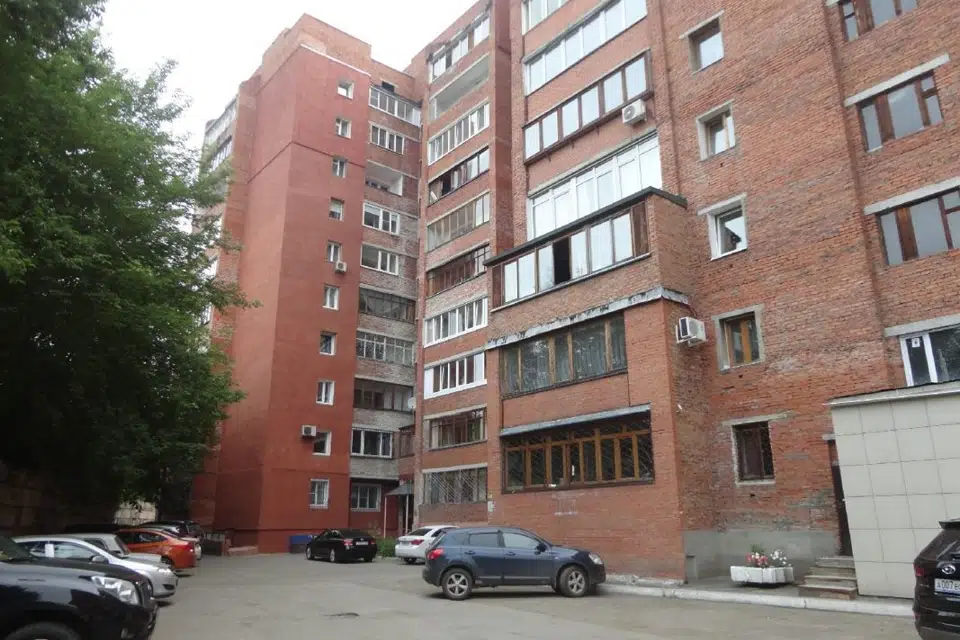 Продаётся гараж, 50 м²