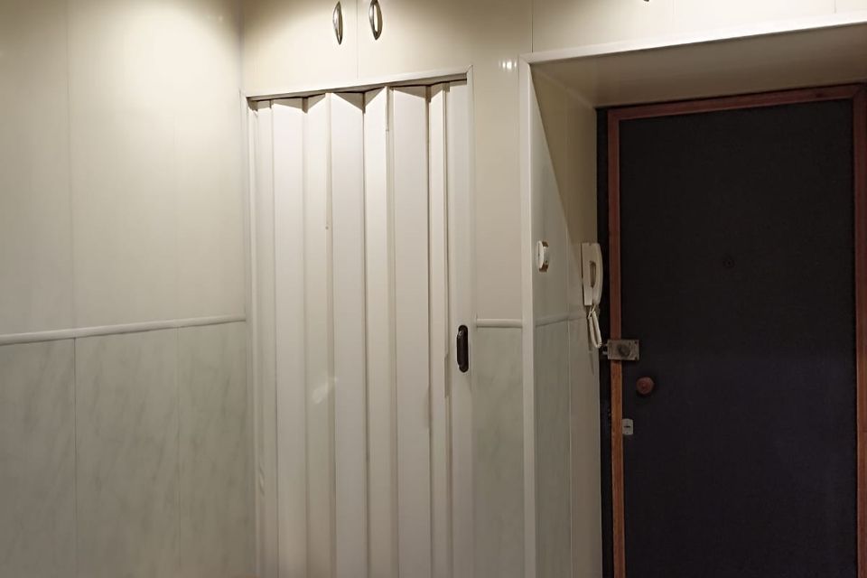 Продаётся 3-комнатная квартира, 49.2 м²