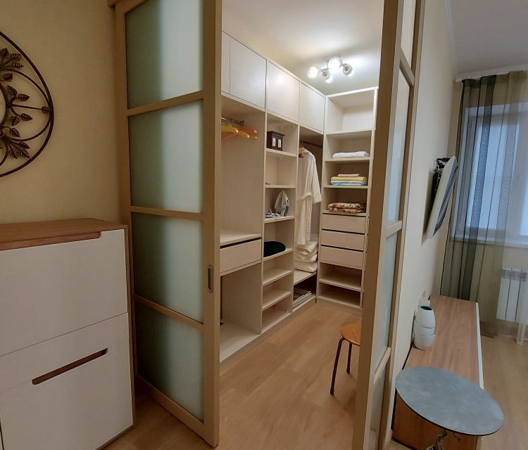 Сдаётся 1-комнатная квартира, 42 м²