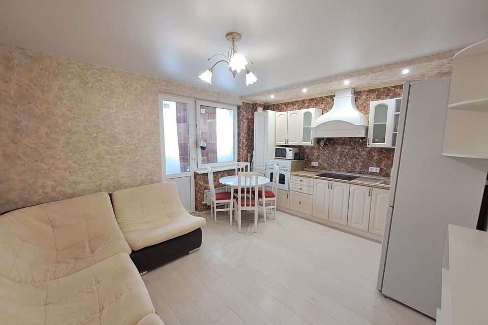 Продаётся 3-комнатная квартира, 81.2 м²