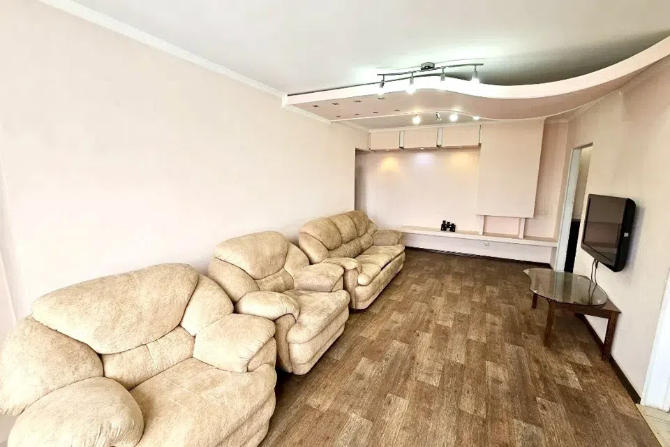 Продаётся 3-комнатная квартира, 72 м²