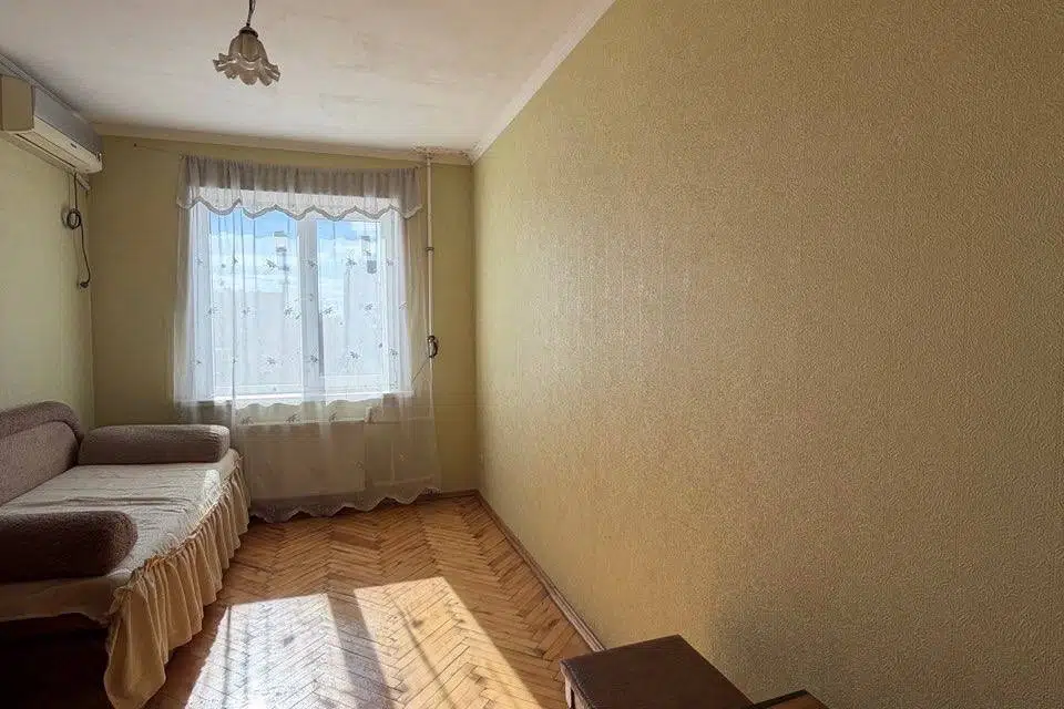 Продаётся 2-комнатная квартира, 42.6 м²