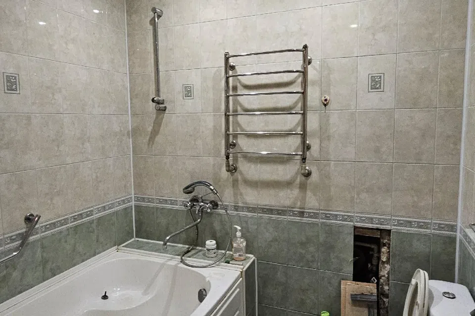 Продаётся 4-комнатная квартира, 82 м²