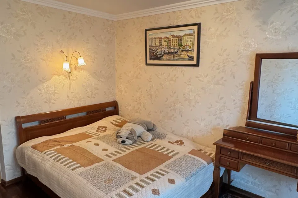 Продаётся 4-комнатная квартира, 95.4 м²