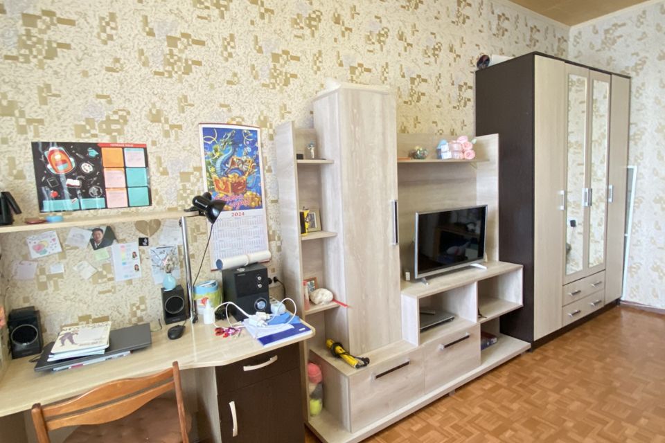 Продаётся 3-комнатная квартира, 70.3 м²