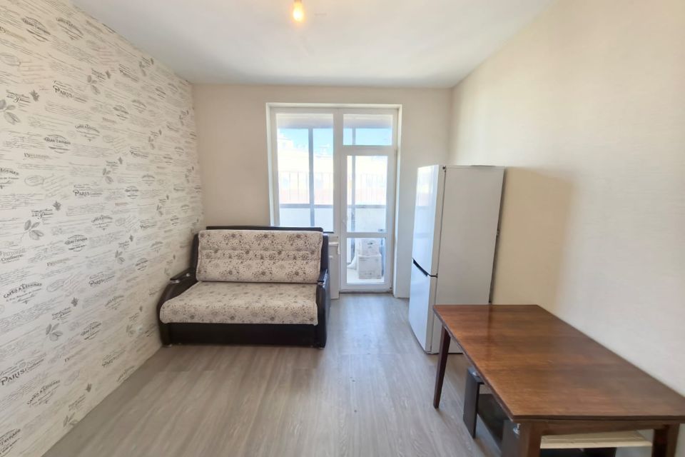 Продаётся 1-комнатная квартира, 37 м²