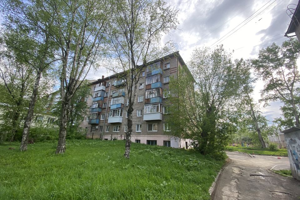 Продаётся 2-комнатная квартира, 42.7 м²