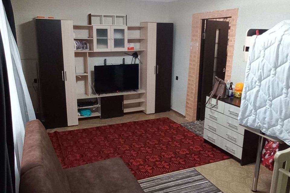 Продаётся 1-комнатная квартира, 36.5 м²