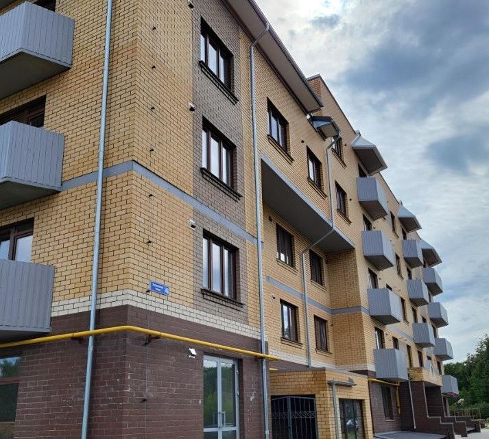 Продаётся 2-комнатная квартира, 74.1 м²