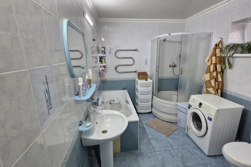Продаётся 2-этажный дом, 148 м²