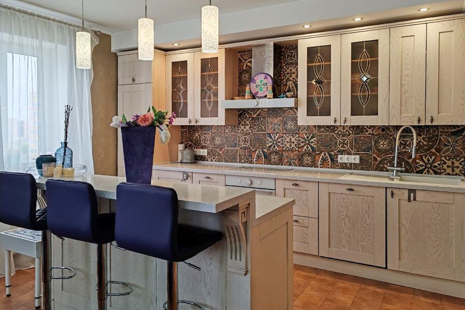 Продаётся 3-комнатная квартира, 98.6 м²