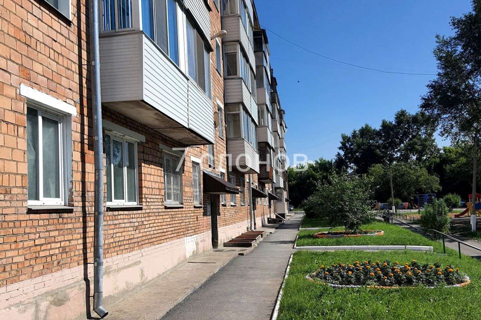 Продаётся 3-комнатная квартира, 64 м²