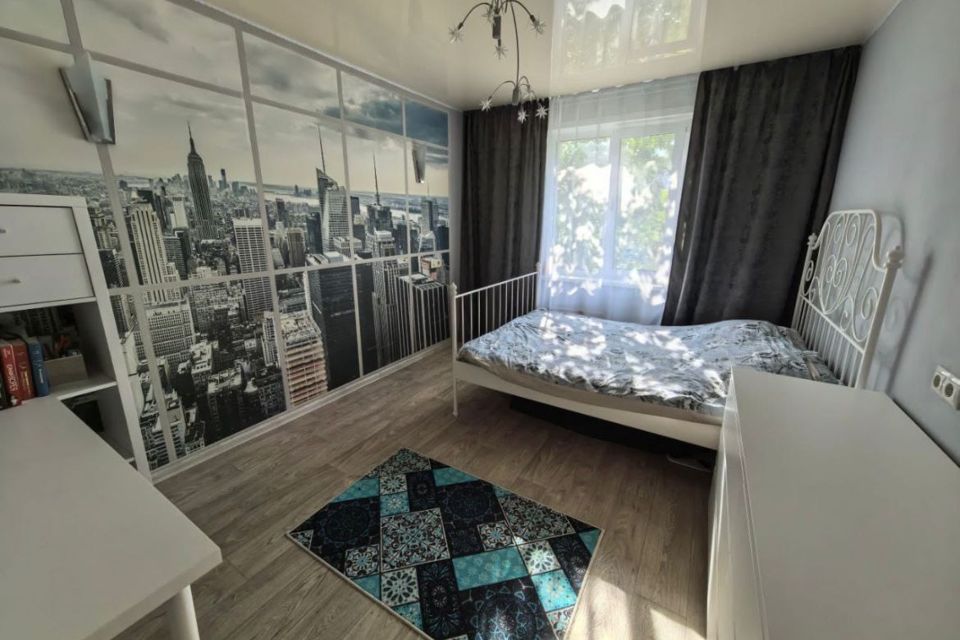 Продаётся 3-комнатная квартира, 65 м²